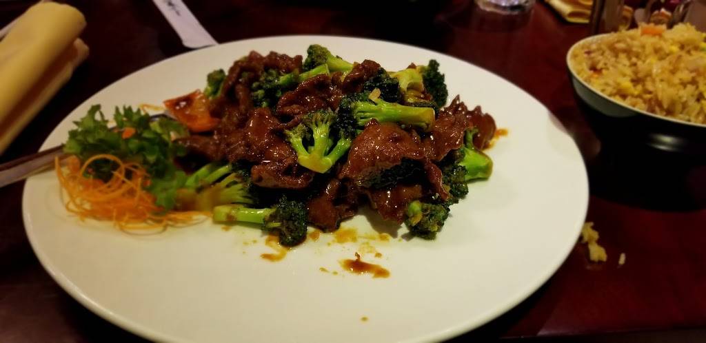 Harvest House | restaurant | 475 Hawley Ln, Stratford, CT 06614, USA | 2038708088 OR +1 203-870-8088