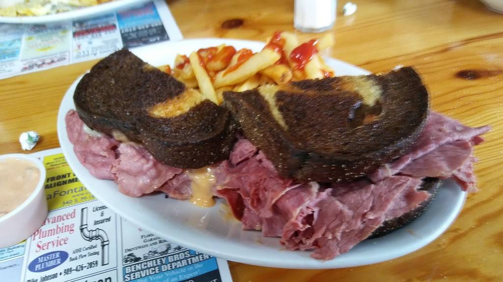 Woodland Diner | restaurant | 350 M-61, Gladwin, MI 48624, USA | 9894267440 OR +1 989-426-7440