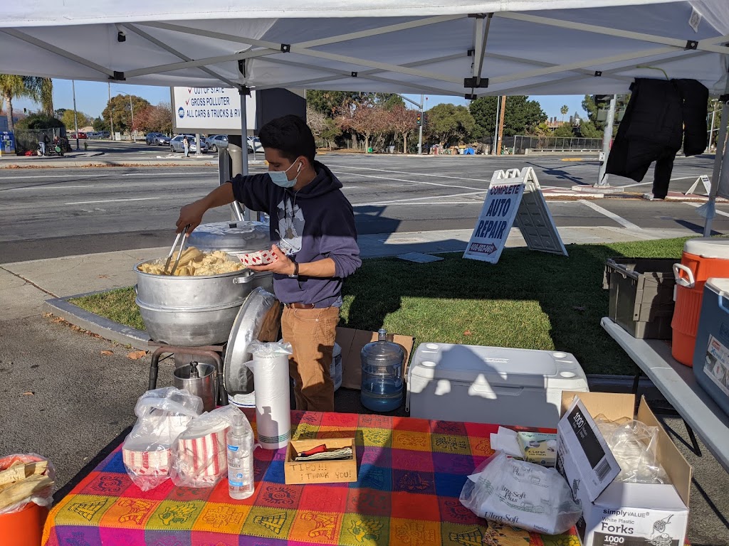 Super Tamales | restaurant | 602 S Winchester Blvd, San Jose, CA 95128, USA | 4084774072 OR +1 408-477-4072