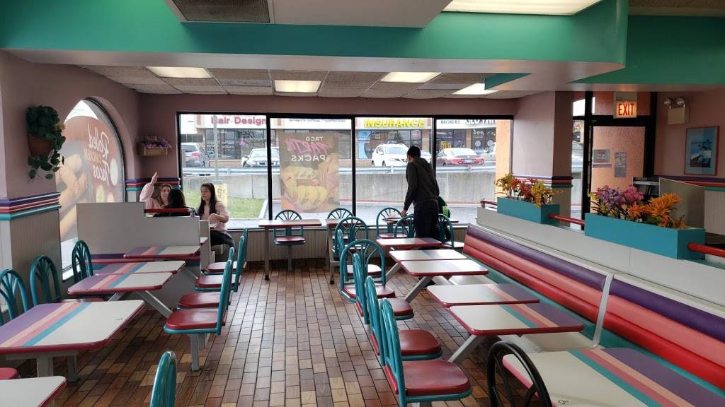 Taco Bell | meal takeaway | 6944 S Archer Ave, Chicago, IL 60638, USA | 7735865455 OR +1 773-586-5455