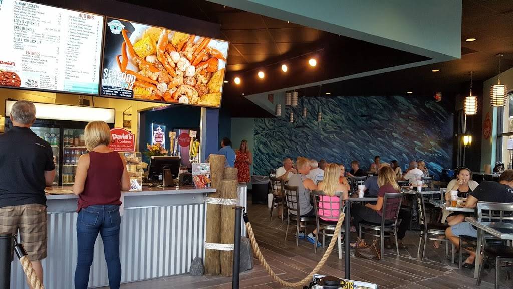 Beachside Seafood, Indialantic | restaurant | 1220 N Hwy A1A #101, Indialantic, FL 32903, USA | 3213727000 OR +1 321-372-7000