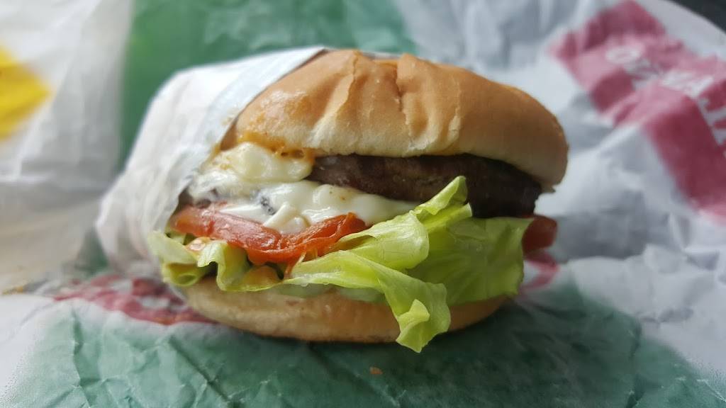 Carls Jr./Green Burrito | restaurant | 14454 Valley Blvd, Fontana, CA 92335, USA | 9094292226 OR +1 909-429-2226