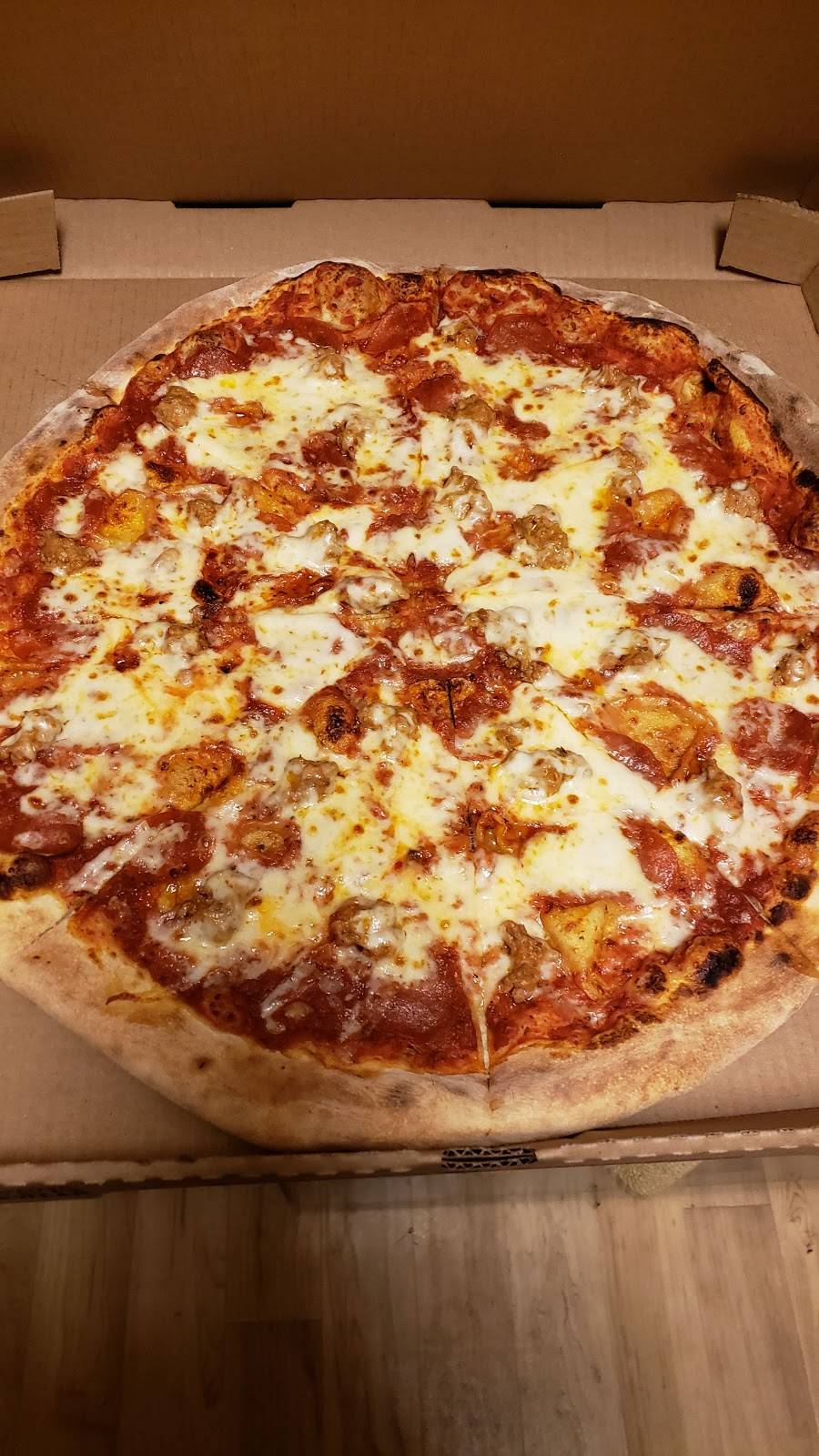 Fat Sullys Pizza | restaurant | 3237 E Colfax Ave, Denver, CO 80206, USA | 3033931515 OR +1 303-393-1515