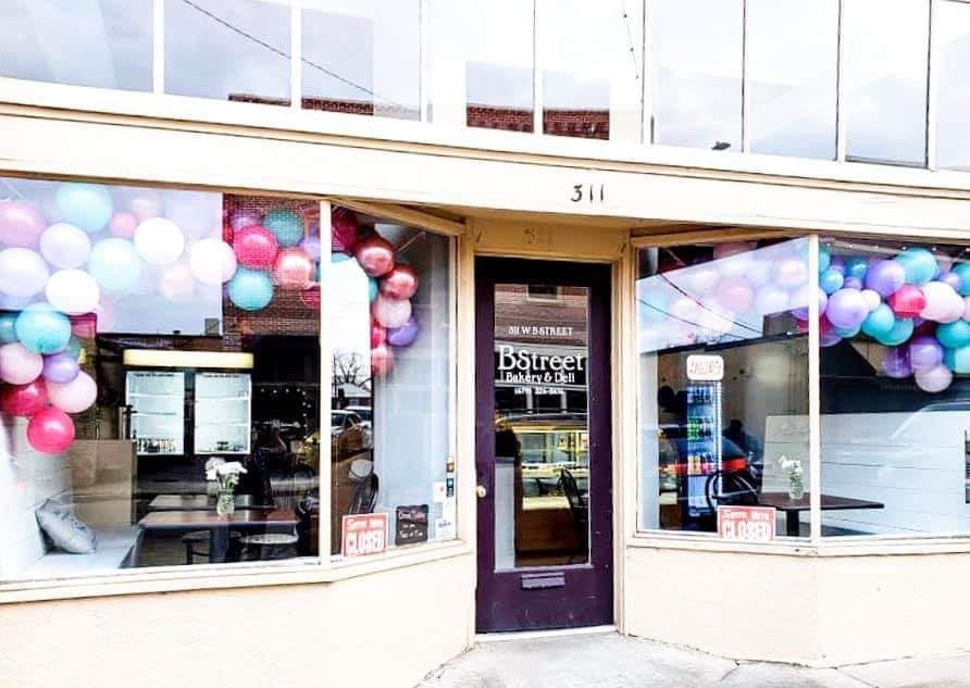 B Street Bakery and Deli | restaurant | 311 W B St, Russellville, AR 72801, USA | 4793240414 OR +1 479-324-0414