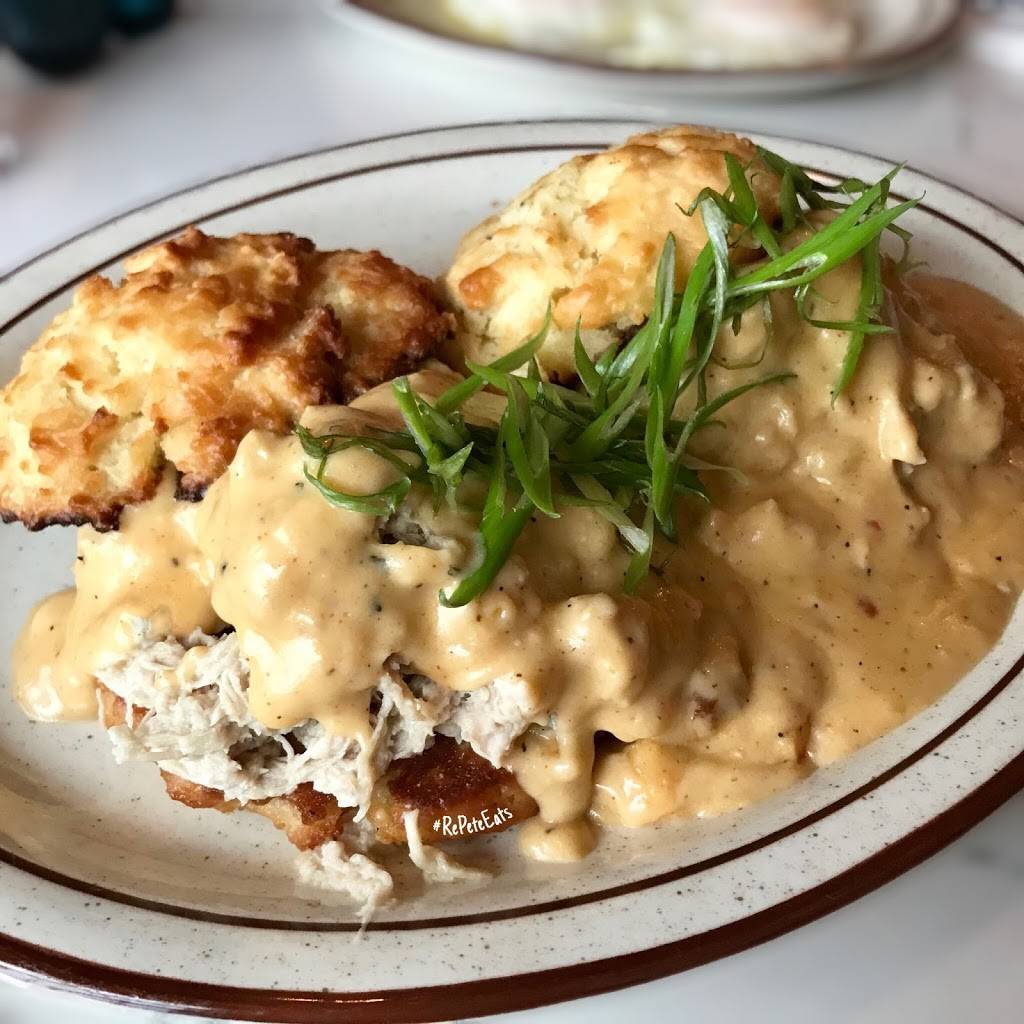 Dons Diner & Cocktails | restaurant | 1100 S 1st St, Milwaukee, WI 53204, USA | 4148080805 OR +1 414-808-0805