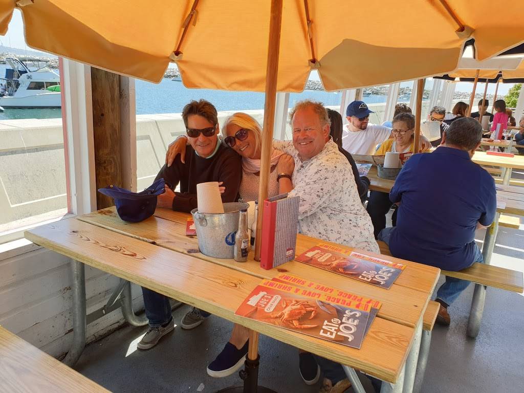 Joes Crab Shack | restaurant | 230 Portofino Way, Redondo Beach, CA 90277, USA | 3104061999 OR +1 310-406-1999