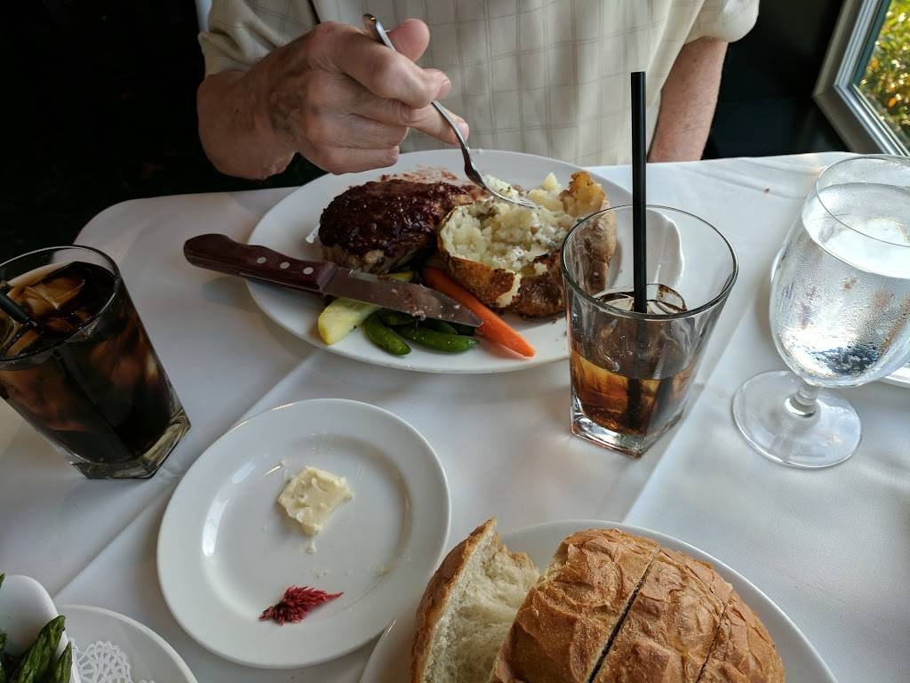 Donovans Steak & Chop House | restaurant | 1250 Prospect St C10, La Jolla, CA 92037, USA | 8584506666 OR +1 858-450-6666