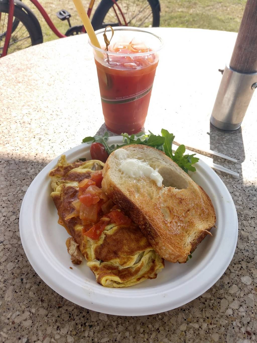 Dlish at the beach | restaurant | 5440 Edgewater Dr, Ewa Beach, HI 96706, USA | 8083712384 OR +1 808-371-2384