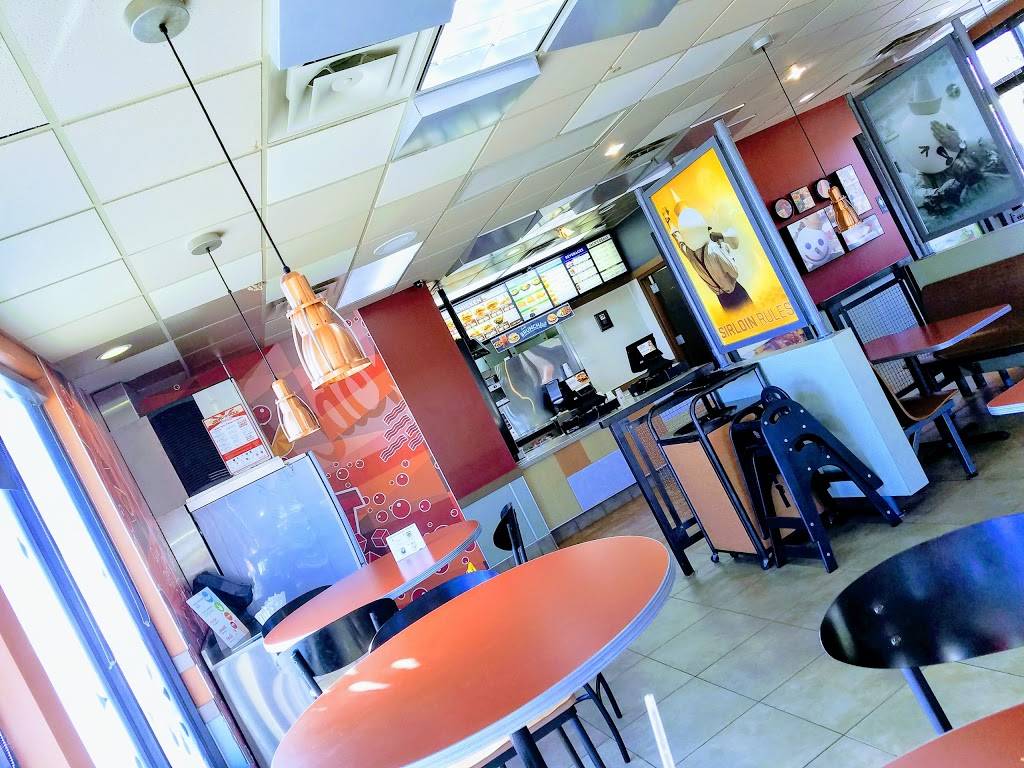 Jack in the Box | restaurant | 13325 W Airport Blvd, Sugar Land, TX 77478, USA | 8325039443 OR +1 832-503-9443