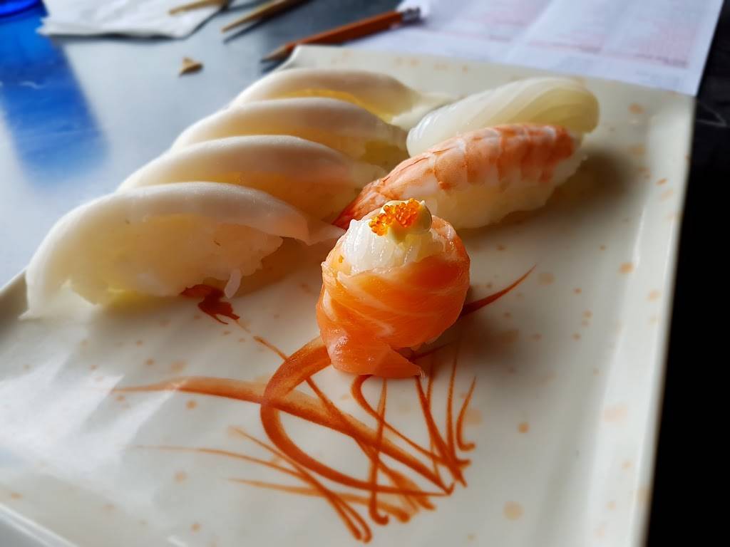 Chiba Sushi | restaurant | 925 Dundas St, Woodstock, ON N4S 8V3, Canada | 5195398988 OR +1 519-539-8988