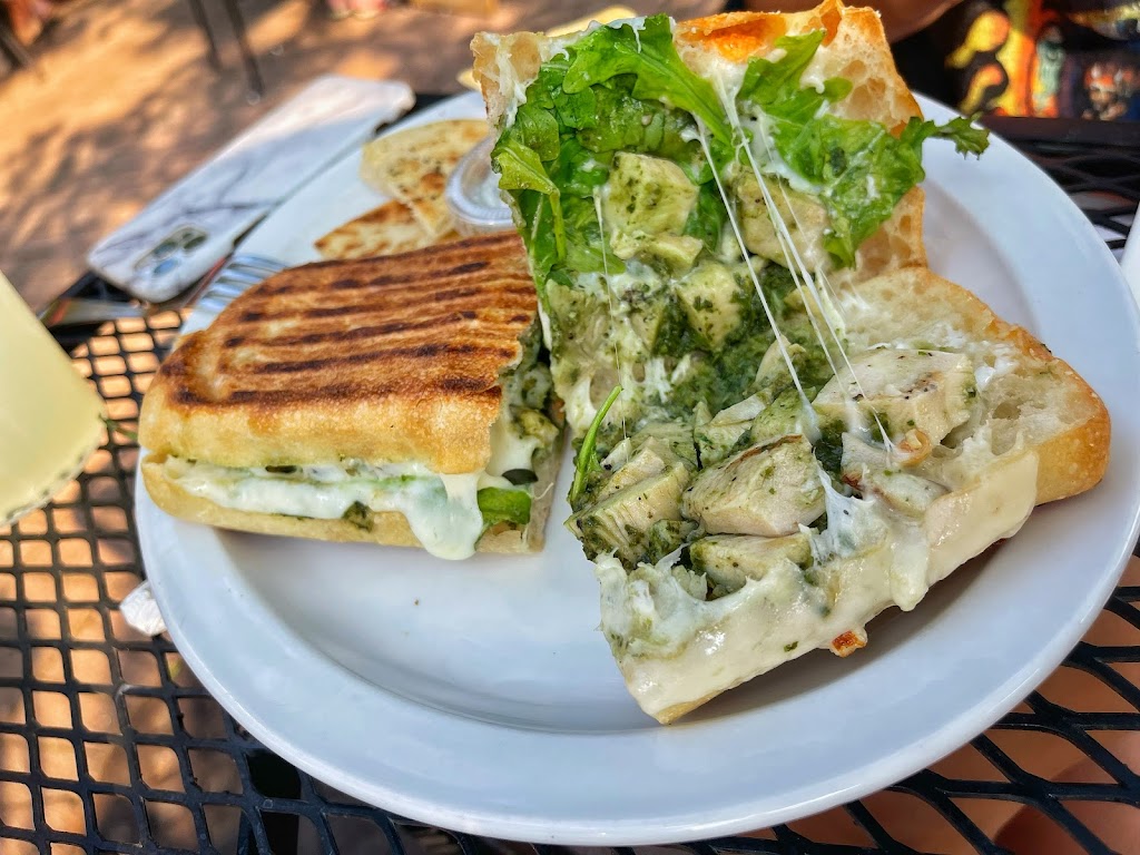 Laurettas Italian Bake Shop & Cafe | bakery | 33157 US-45, Grayslake, IL 60030, USA | 8475660883 OR +1 847-566-0883