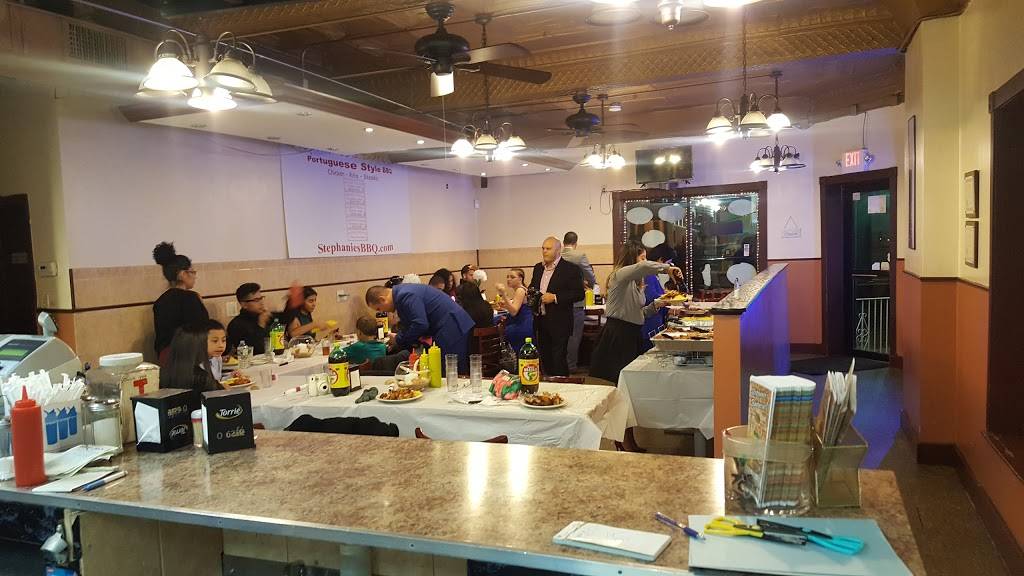 Stephanies Barbecue IV | restaurant | 687 N 6th St, Newark, NJ 07107, USA | 9737321090 OR +1 973-732-1090