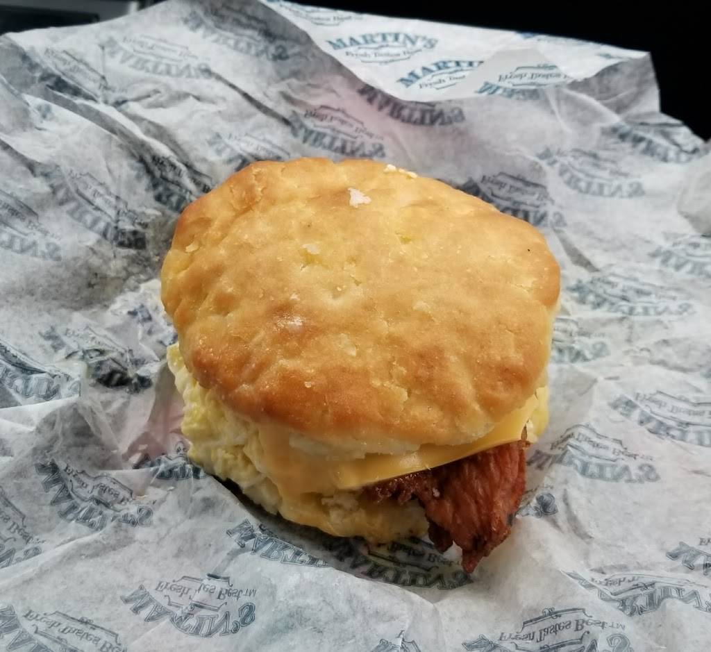 Martins Restaurant - Austell Veterans Memorial | restaurant | 2185 Veterans Memorial Hwy SW, Austell, GA 30168, USA | 7709413135 OR +1 770-941-3135