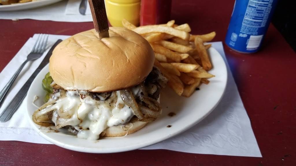 Petes Place | restaurant | 97 Main St, Randolph, NY 14772, USA | 7163582021 OR +1 716-358-2021