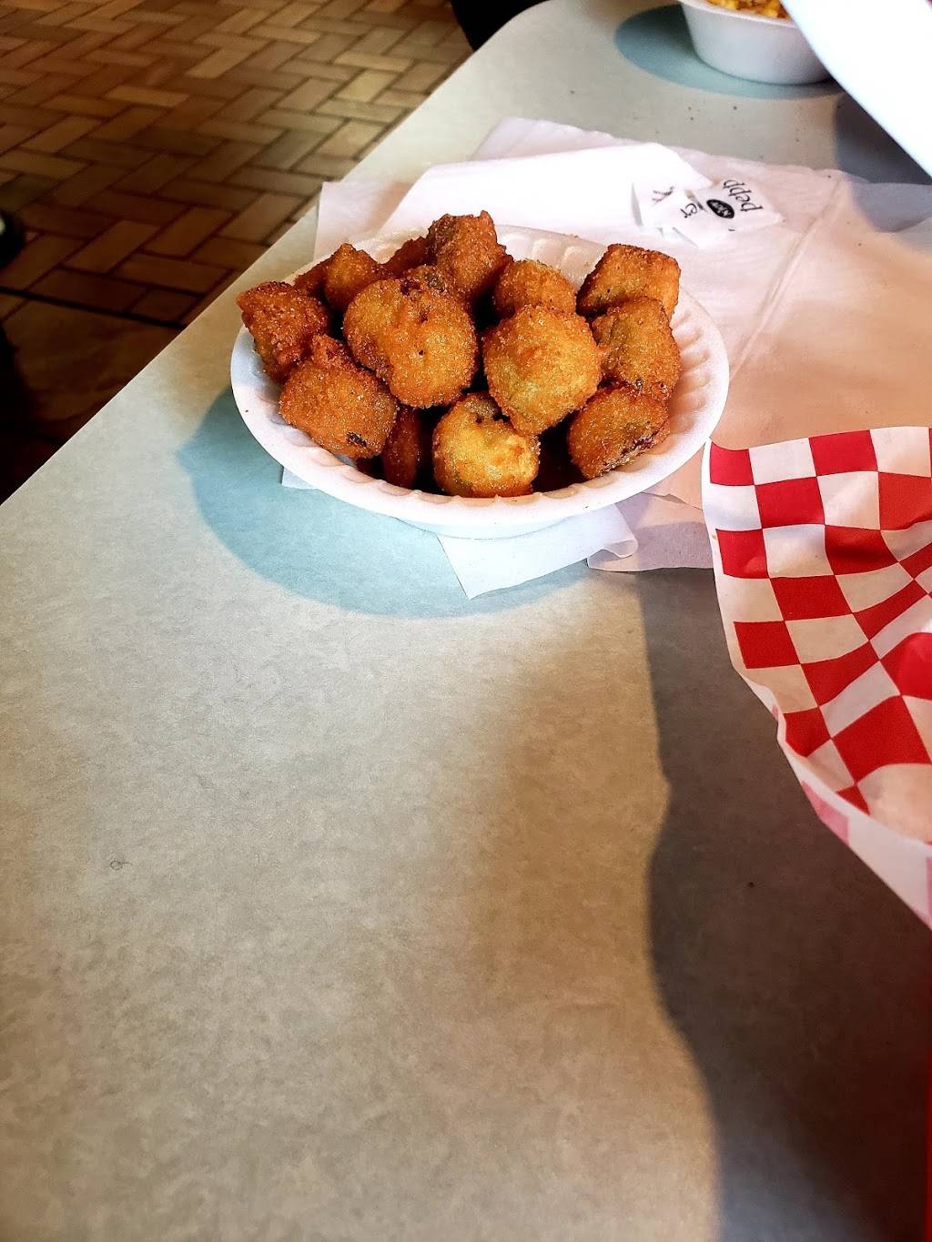 Sams Southern Eatery | restaurant | 3121 LA-14, Lake Charles, LA 70601, USA | 3374788258 OR +1 337-478-8258