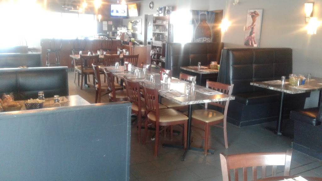 Restaurant lOasis | restaurant | 290 QC-108, Courcelles, QC G0M 1C0, Canada | 4184835651 OR +1 418-483-5651