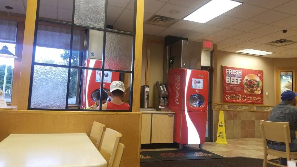 Wendys | restaurant | 1499 Boardwalk, Lexington, KY 40511, USA | 8592530403 OR +1 859-253-0403