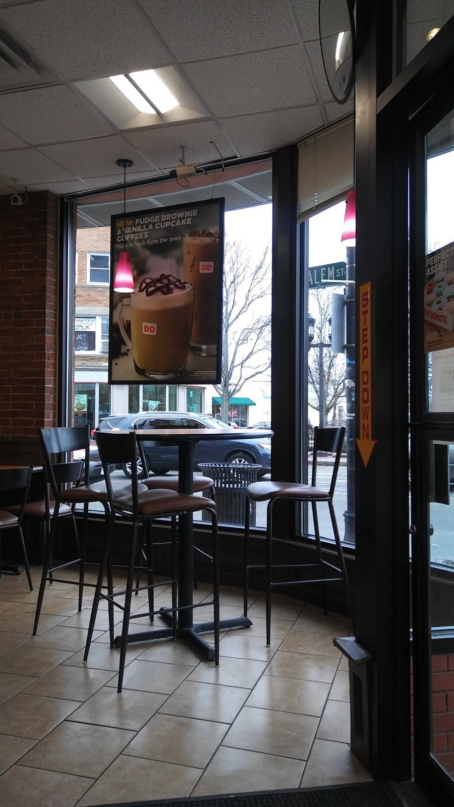 Dunkin | bakery | 2 And, 4 Salem St, Medford, MA 02155, USA | 7813965532 OR +1 781-396-5532