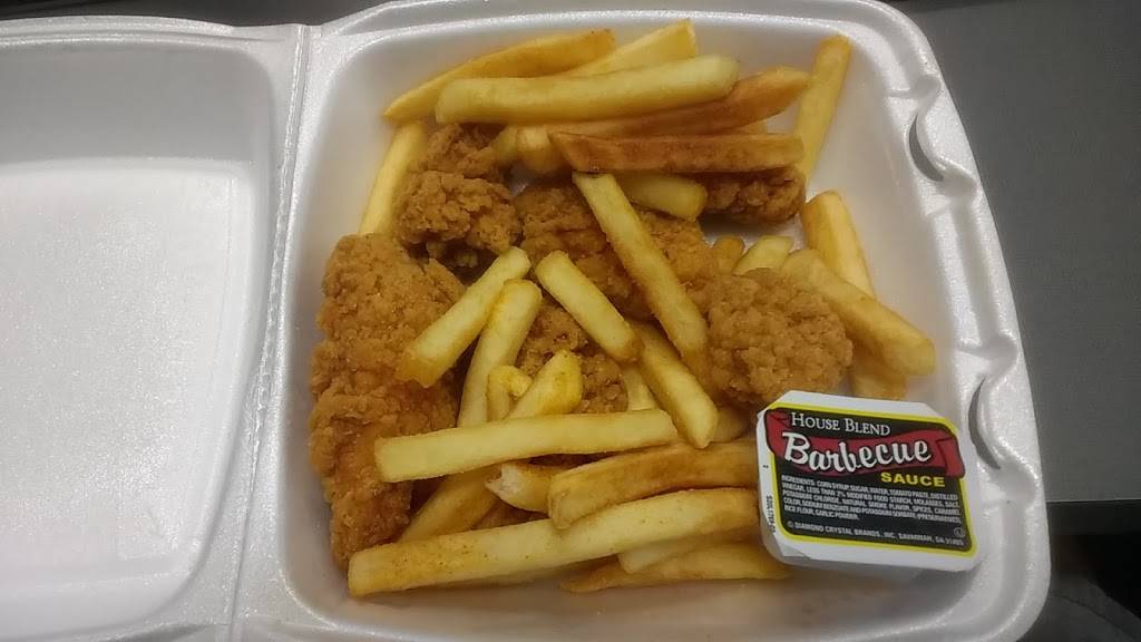 Champs Hot Grill | restaurant | 9030 Owensmouth Ave, Canoga Park, CA 91304, USA | 8188058175 OR +1 818-805-8175