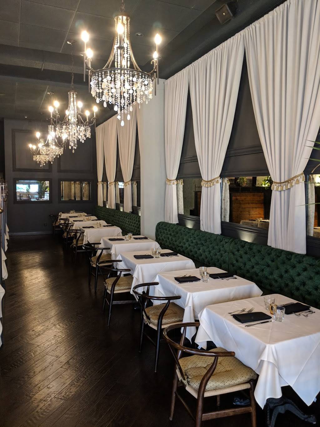 Fauntleroy MKE | restaurant | 316 N Milwaukee St, Milwaukee, WI 53202, USA | 4142699908 OR +1 414-269-9908