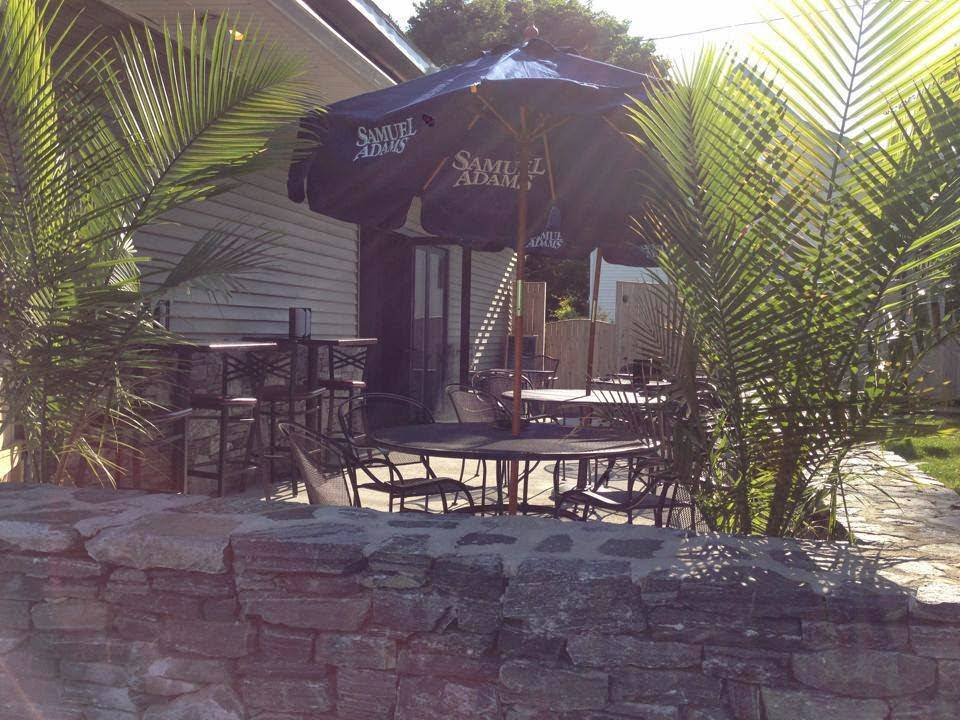 Padavanos Place | restaurant | 358 Shrewsbury St, Worcester, MA 01604, USA | 7748233022 OR +1 774-823-3022