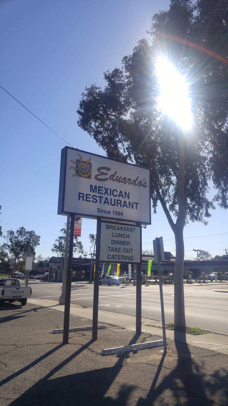 Eduardos Mexican Restaurant | restaurant | 513 W 6th St, Corona, CA 92882, USA | 9513403722 OR +1 951-340-3722