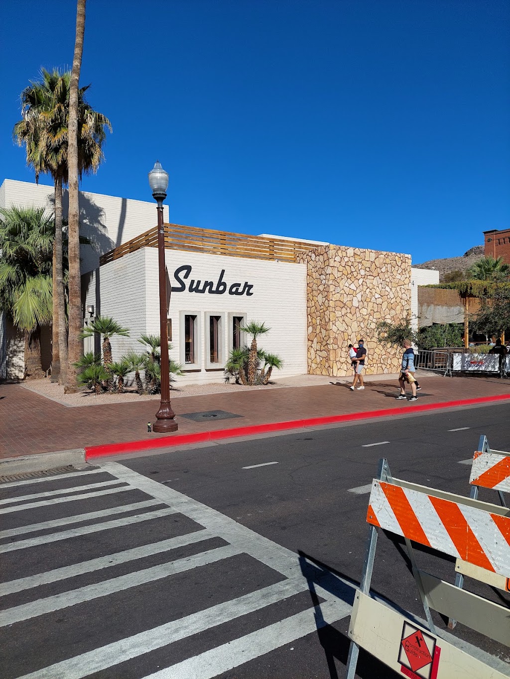 Sunbar Tempe | restaurant | 24 W 5th St, Tempe, AZ 85281, USA | 4806878409 OR +1 480-687-8409