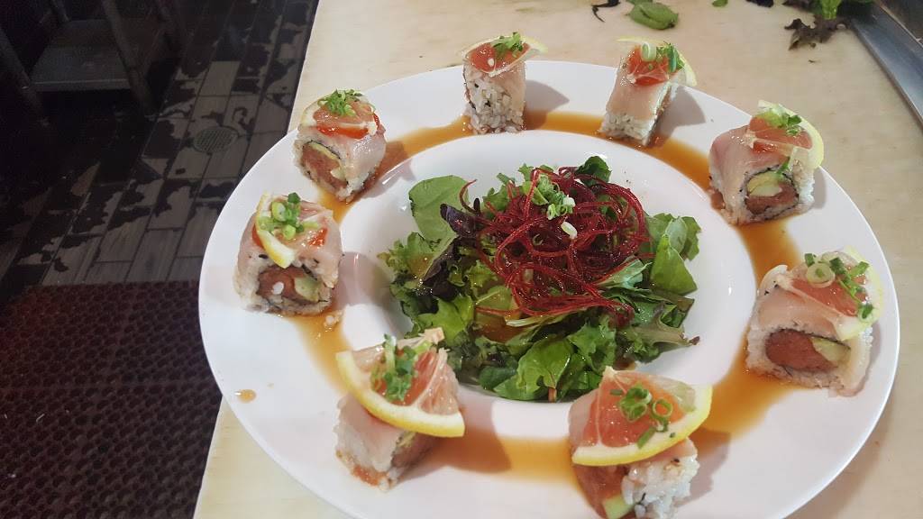 Bambooze Sushi & Brew House Grill | restaurant | 6518 Greenleaf Ave #18, Whittier, CA 90601, USA | 5626962337 OR +1 562-696-2337