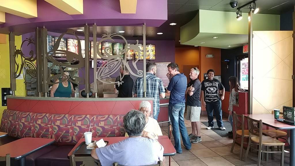 Taco Bell | meal takeaway | 4857 E McKinley Ave, Fresno, CA 93703, USA | 5592559496 OR +1 559-255-9496