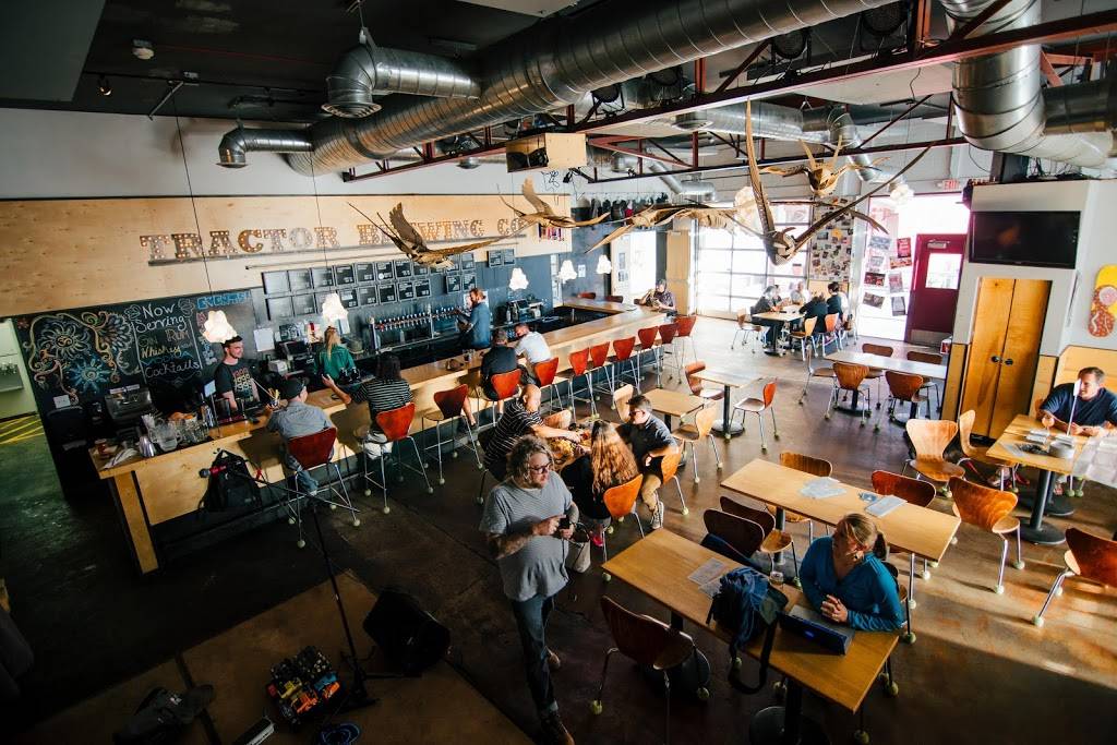 Tractor Brewing Company Wells Park | restaurant | 1800 4th St NW, Albuquerque, NM 87102, USA | 5052436752 OR +1 505-243-6752