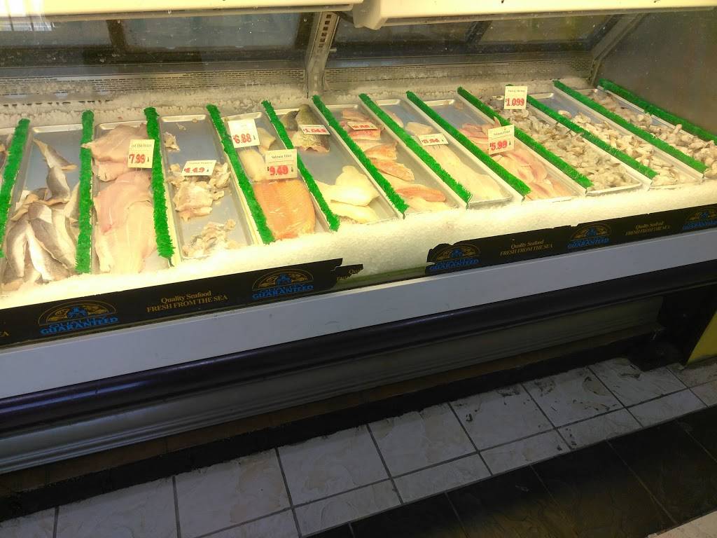 Royal Fish & Chicken Inc | restaurant | 11429 Seven Mile E, Detroit, MI 48234, USA | 3135277777 OR +1 313-527-7777