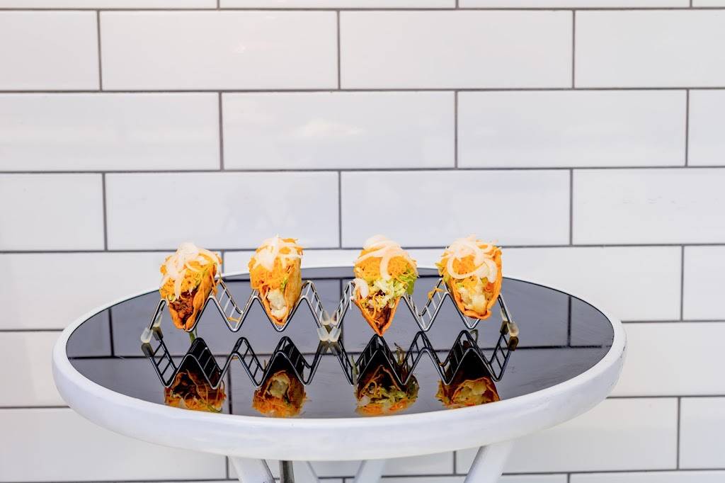 Chuys Tacos Dorados | restaurant | 14557 Vanowen St, Van Nuys, CA 91405, USA | 7472641662 OR +1 747-264-1662