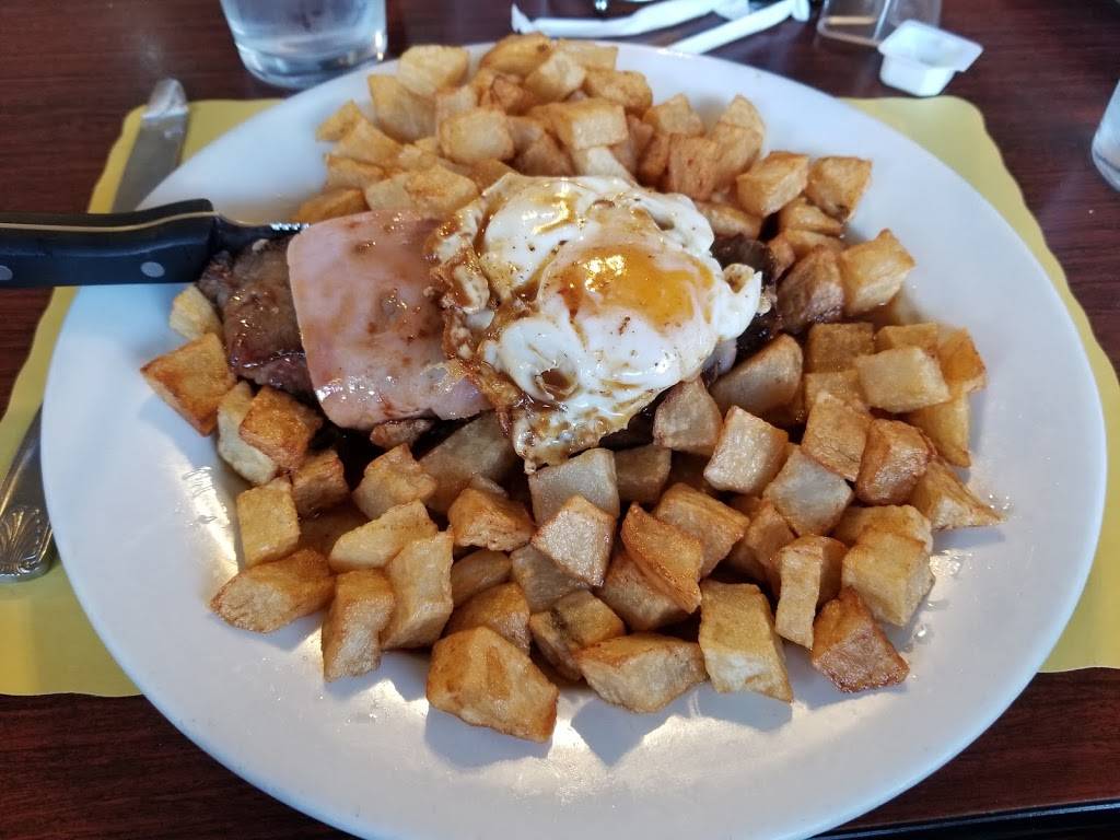 Primavera Pub | restaurant | 271 Newington Ave, Hartford, CT 06106, USA | 8609537411 OR +1 860-953-7411