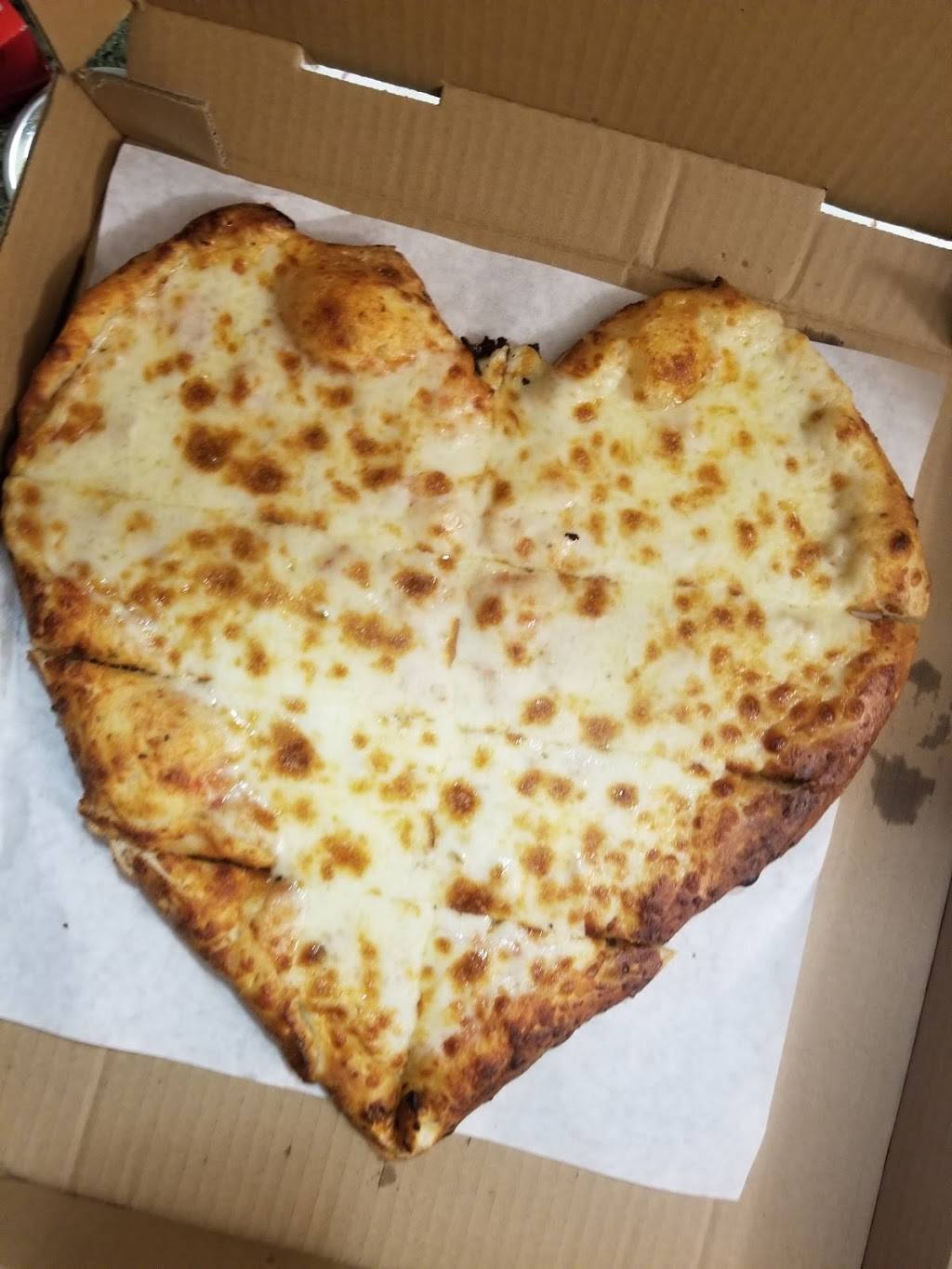 Gezzinys Pizza | restaurant | 38750 Trade Center Dr, Palmdale, CA 93551, USA | 6612663600 OR +1 661-266-3600