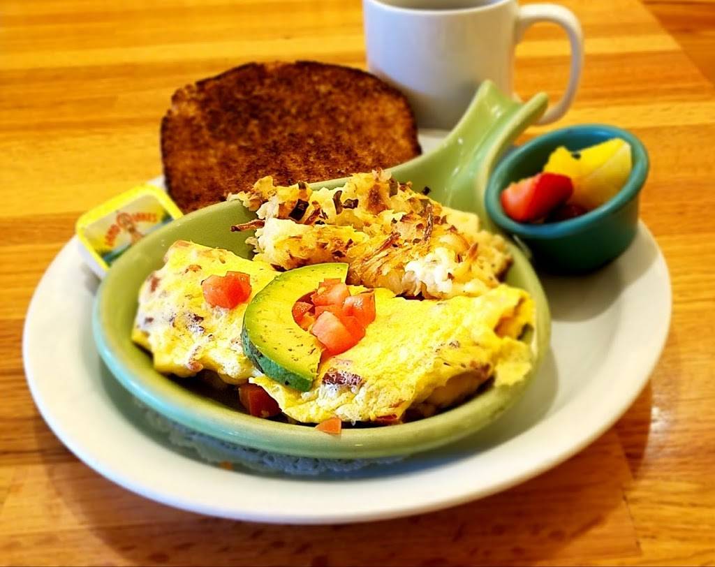 Skillets Restaurant | restaurant | 5628 Strand Blvd, Naples, FL 34110, USA | 2395968202 OR +1 239-596-8202