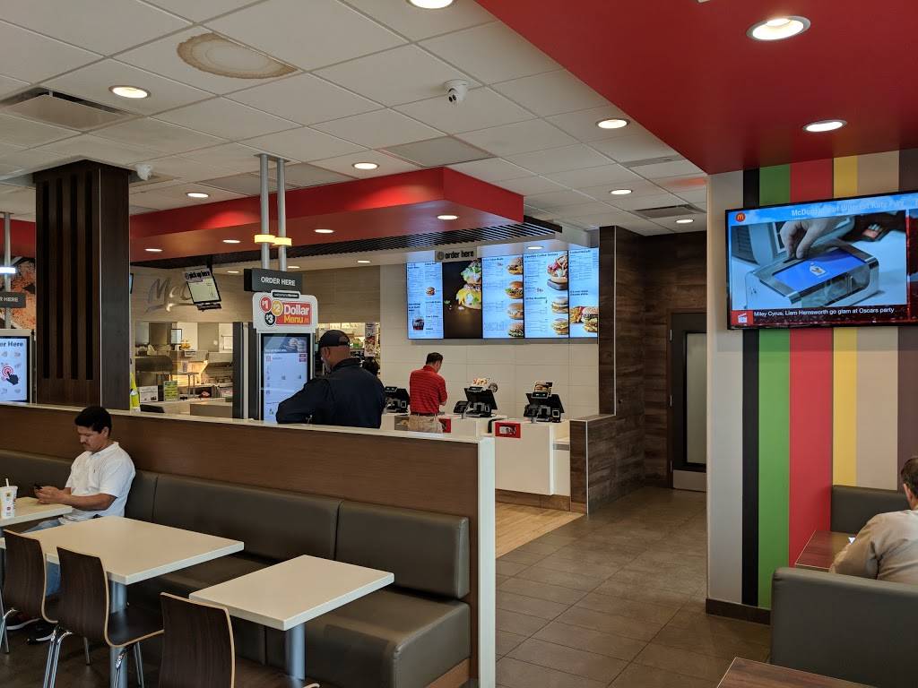McDonalds | cafe | 940 N Wilcrest Dr, Houston, TX 77079, USA | 7139739003 OR +1 713-973-9003