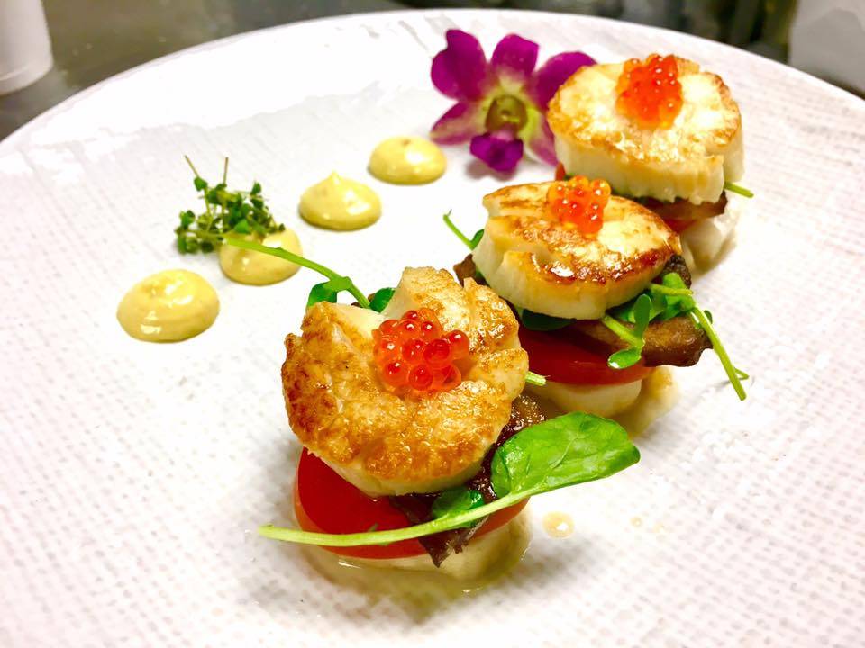 DeVine Wine & Grill | restaurant | 15 Alafaya Woods Blvd #117, Oviedo, FL 32765, USA | 4073595016 OR +1 407-359-5016