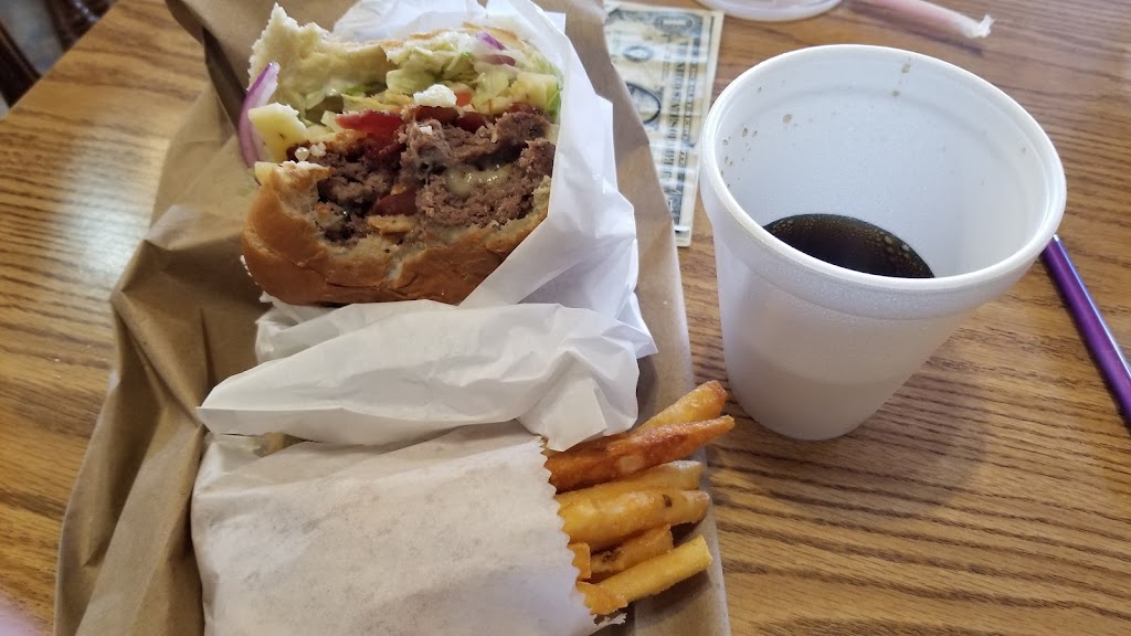 Pine Shack Frosty | restaurant | 321 Main St, Chester, CA 96020, USA | 5302582593 OR +1 530-258-2593