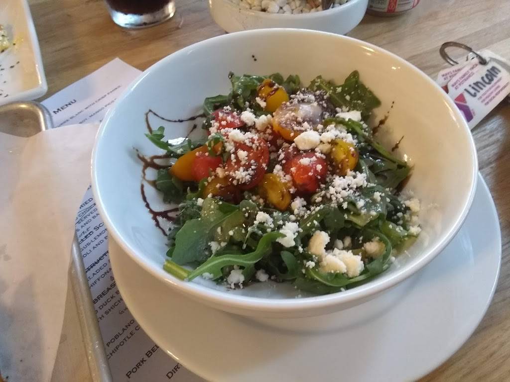 Eastside Kitchenette | restaurant | 2119 I-35 Frontage Rd, San Antonio, TX 78208, USA | 2105072568 OR +1 210-507-2568