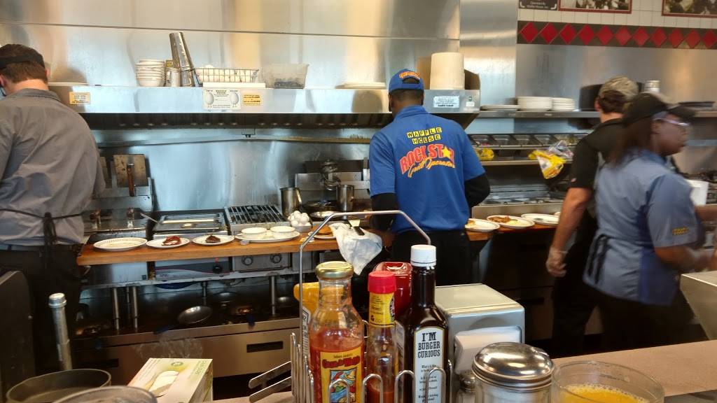 Waffle House | meal takeaway | 90 N Whyte Hardee Blvd, Hardeeville, SC 29927, USA | 8437843981 OR +1 843-784-3981