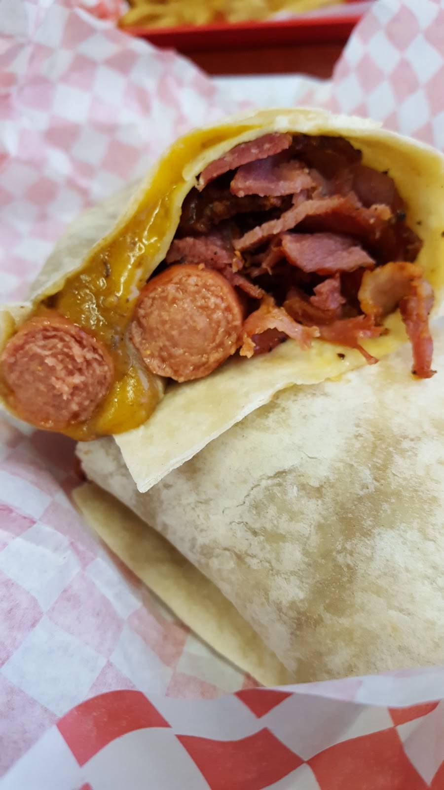 Oki Dog | restaurant | 860 N Fairfax Ave, Los Angeles, CA 90046, USA | 3236554166 OR +1 323-655-4166