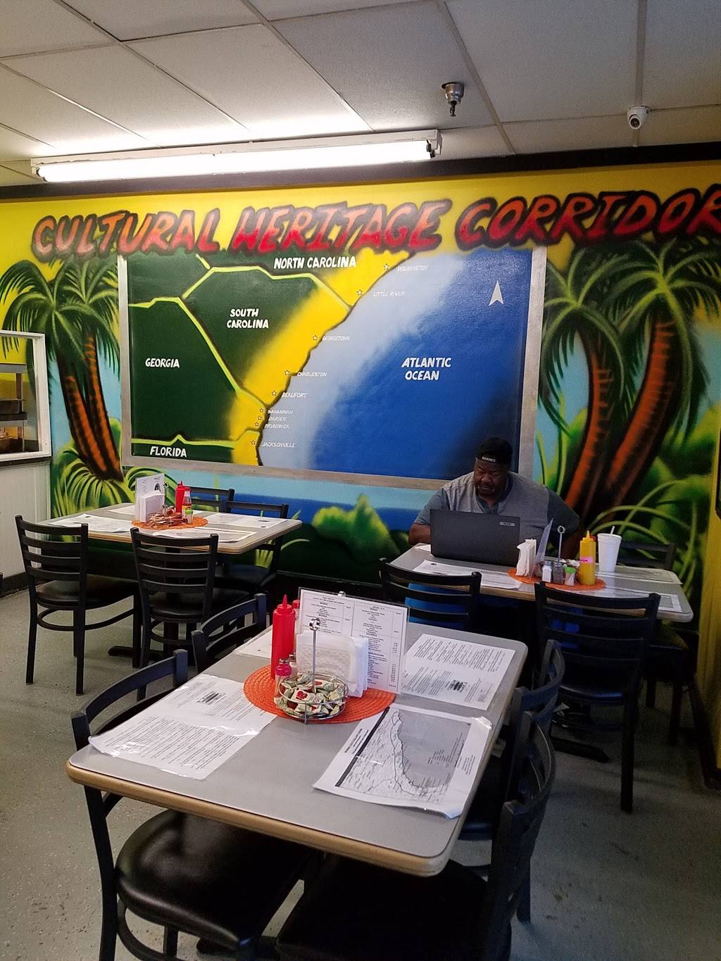 Momma Lous Gullah Cuisine | restaurant | 102 Sea Island Pkwy, Beaufort, SC 29907, USA | 8437709988 OR +1 843-770-9988