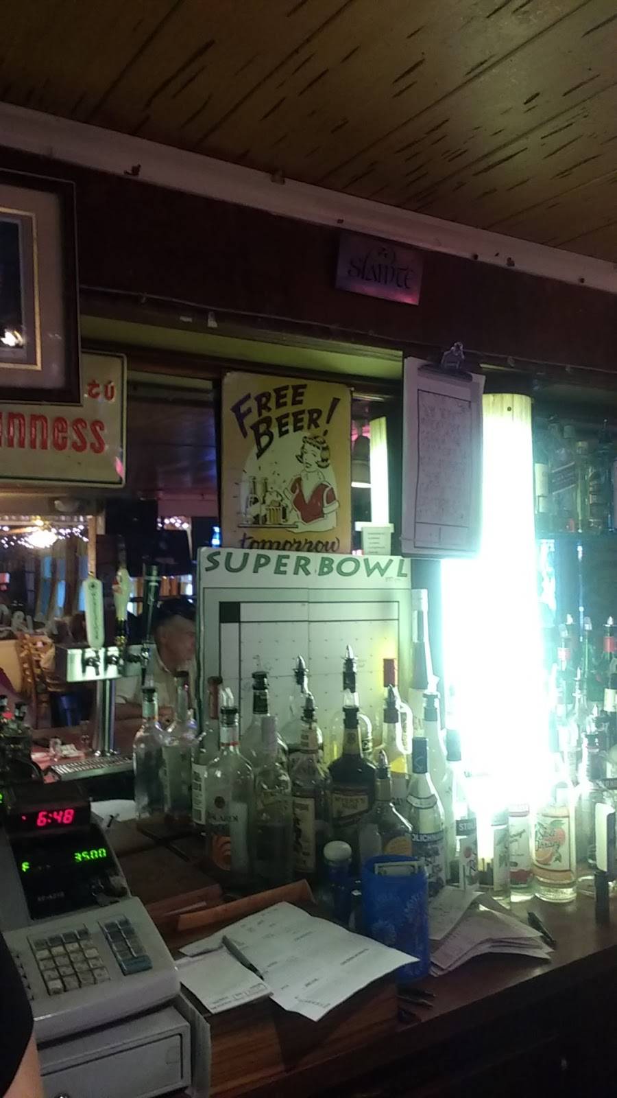 K C Gallaghers | restaurant | 325 Sea Cliff Ave, Sea Cliff, NY 11579, USA | 5166560996 OR +1 516-656-0996