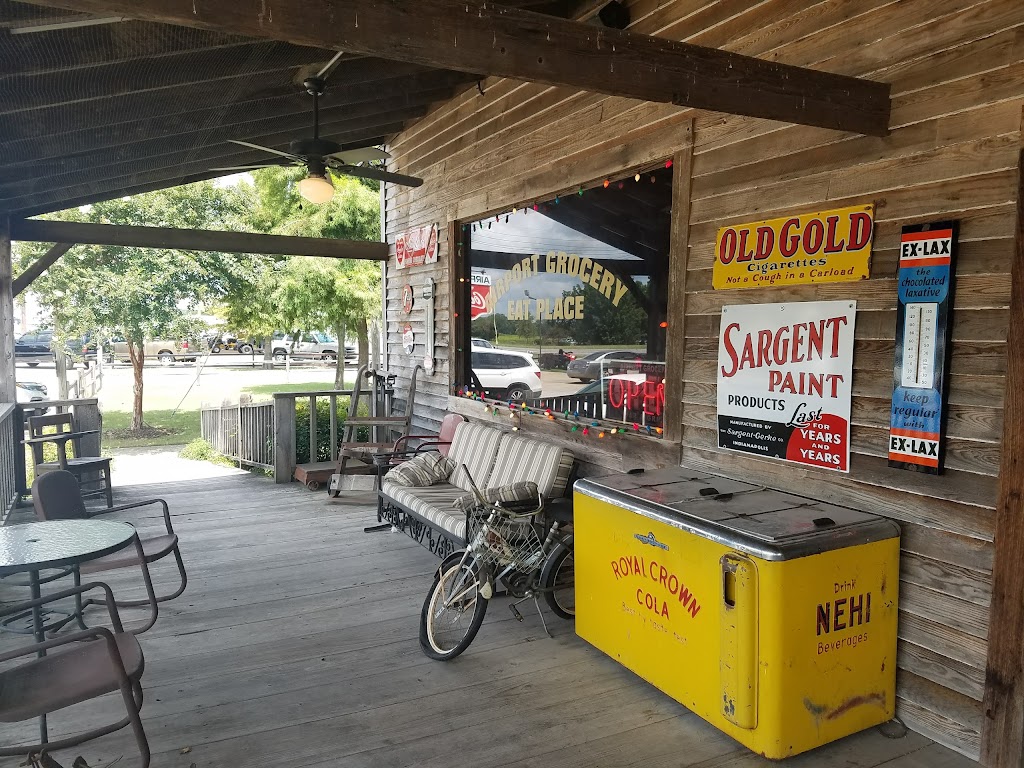 Airport Grocery | restaurant | 3608 US-61, Cleveland, MS 38732, USA | 6628434817 OR +1 662-843-4817