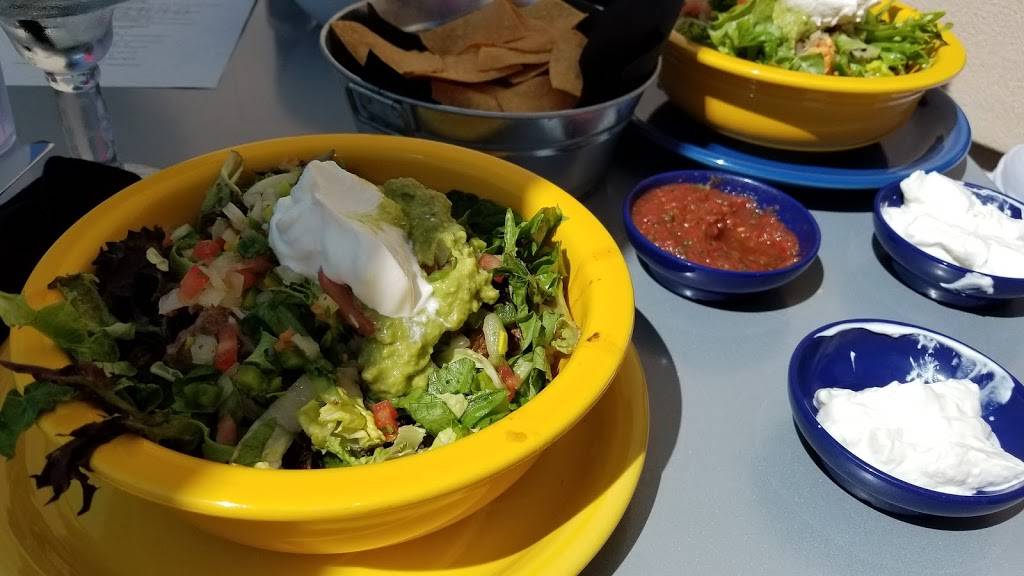 Sol y Luna | restaurant | 4270 River Oaks Dr, Myrtle Beach, SC 29579, USA | 8437962275 OR +1 843-796-2275