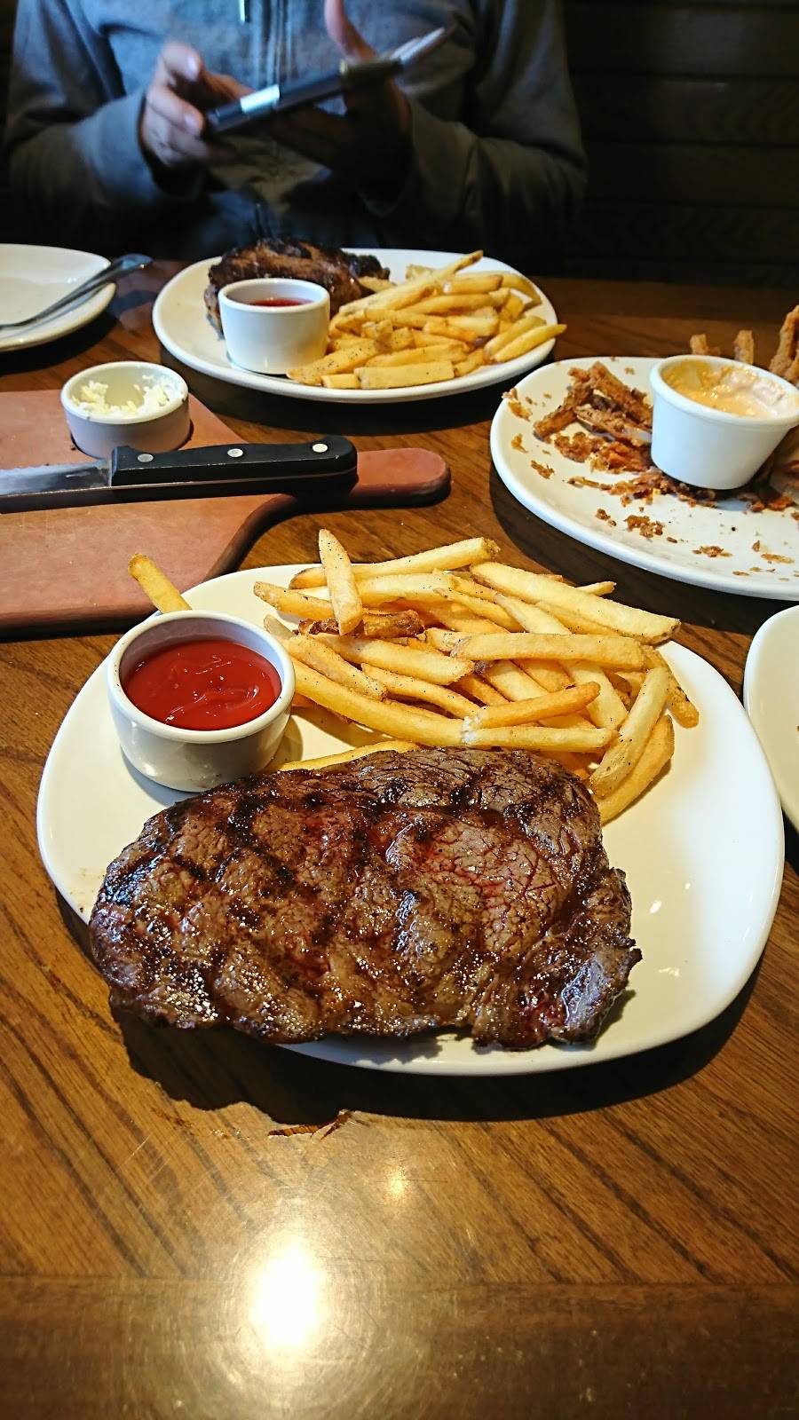 Outback Steakhouse | restaurant | 3417 US-60 E, Barboursville, WV 25504, USA | 3049339750 OR +1 304-933-9750