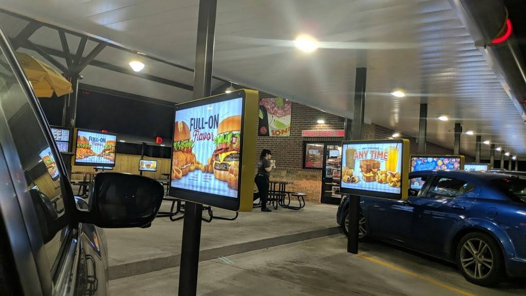 Sonic Drive-In | restaurant | 3201 Paris Rd, Chalmette, LA 70043, USA | 5046825132 OR +1 504-682-5132