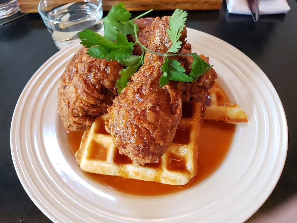 Bird Bar | restaurant | 1800 Rue Notre-Dame Ouest, Montréal, QC H3J 1M5, Canada | 5149384343 OR +1 514-938-4343