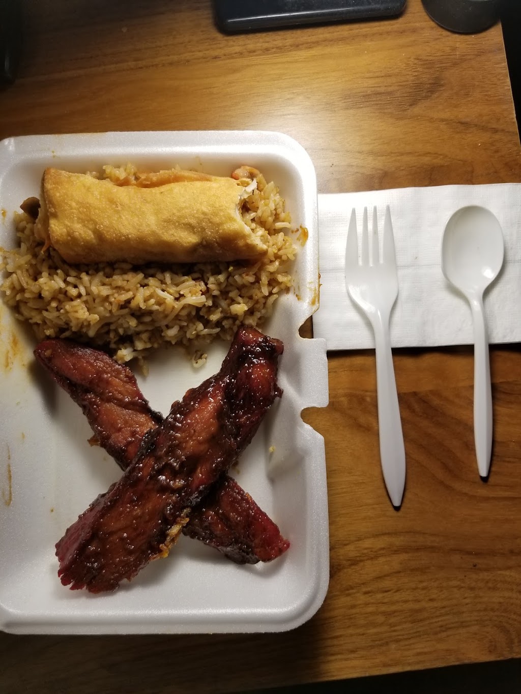 Hos Chinese Restaurant | restaurant | 1600 S 7th St, Philadelphia, PA 19148, USA | 2157557069 OR +1 215-755-7069