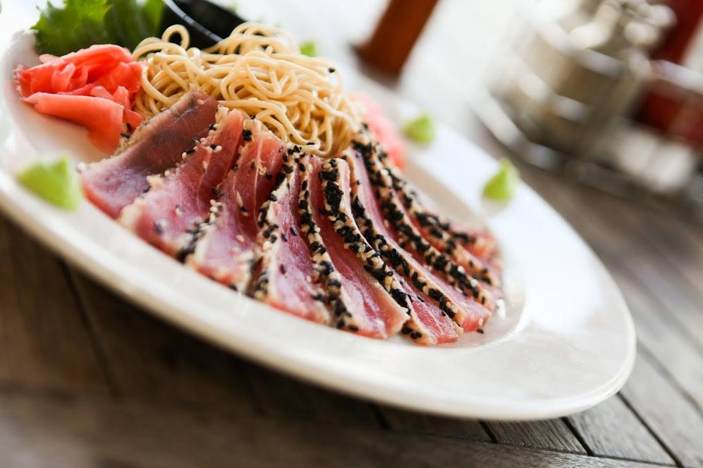 Gecko’s Grill & Pub | meal takeaway | 5585 Palmer Crossing Cir, Sarasota, FL 34233, USA | 9419236061 OR +1 941-923-6061